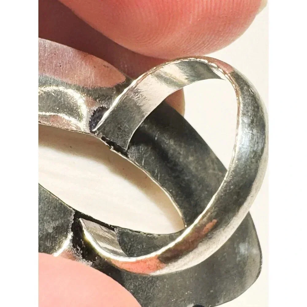 Scolecite Oval White Stone Silver Statement ring 8